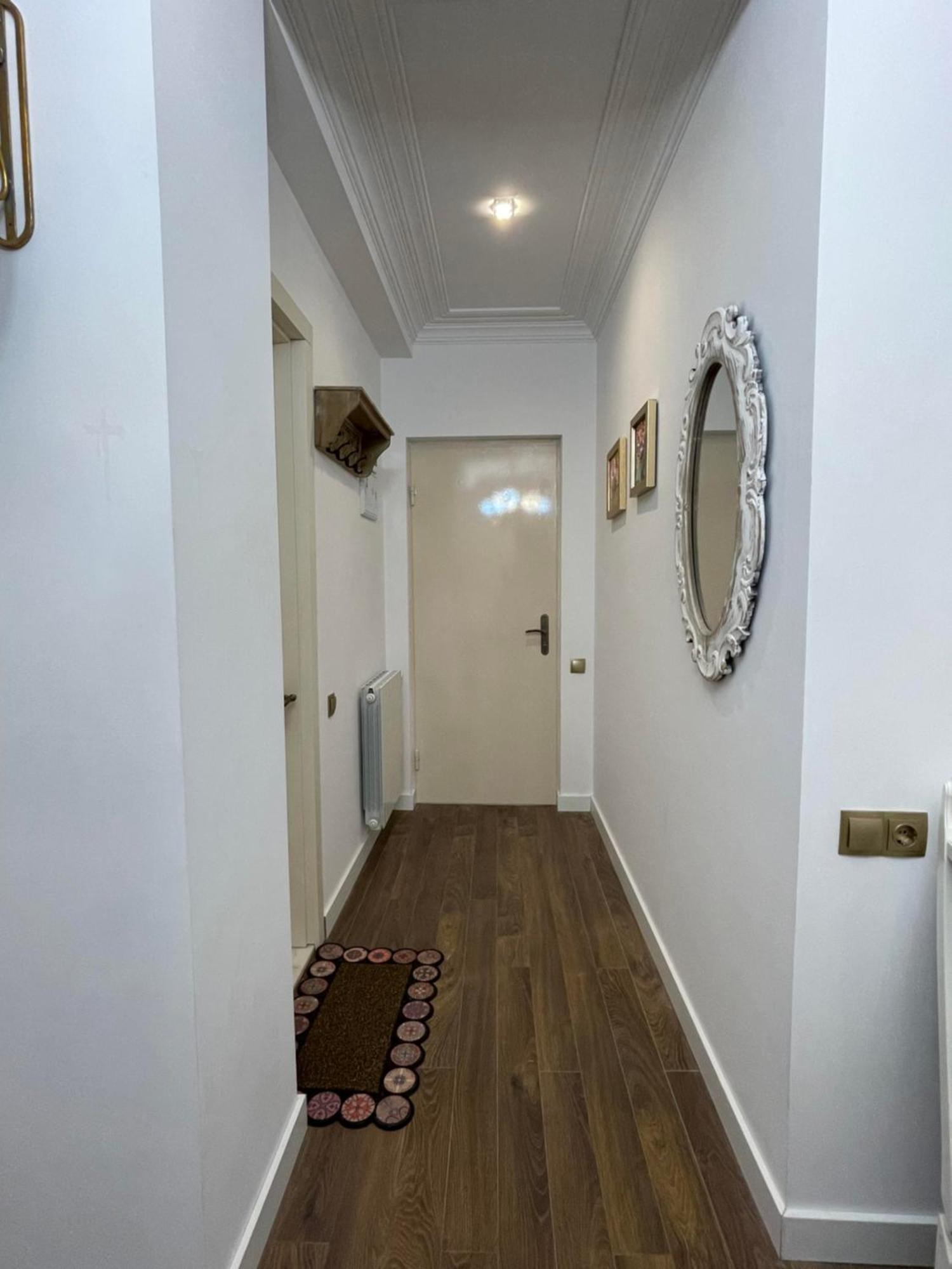 Picasso Apartment Kutaisi Exterior photo