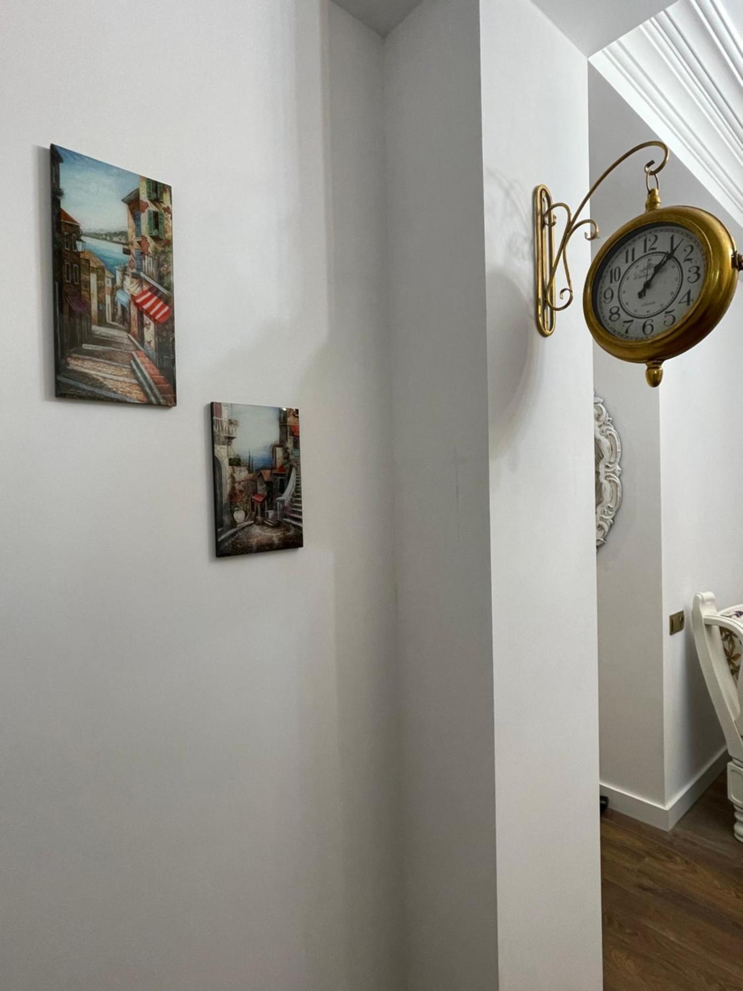 Picasso Apartment Kutaisi Exterior photo